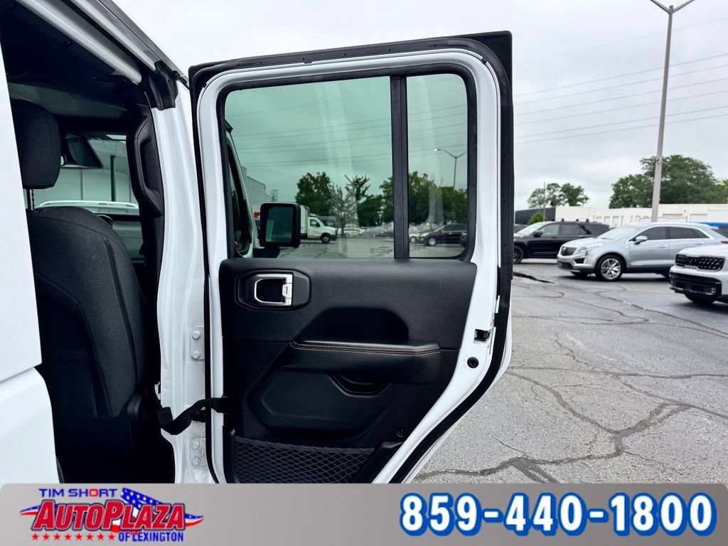 Used 2026 Jeep Wrangler Unlimited Sahara AWD/4WD image 48