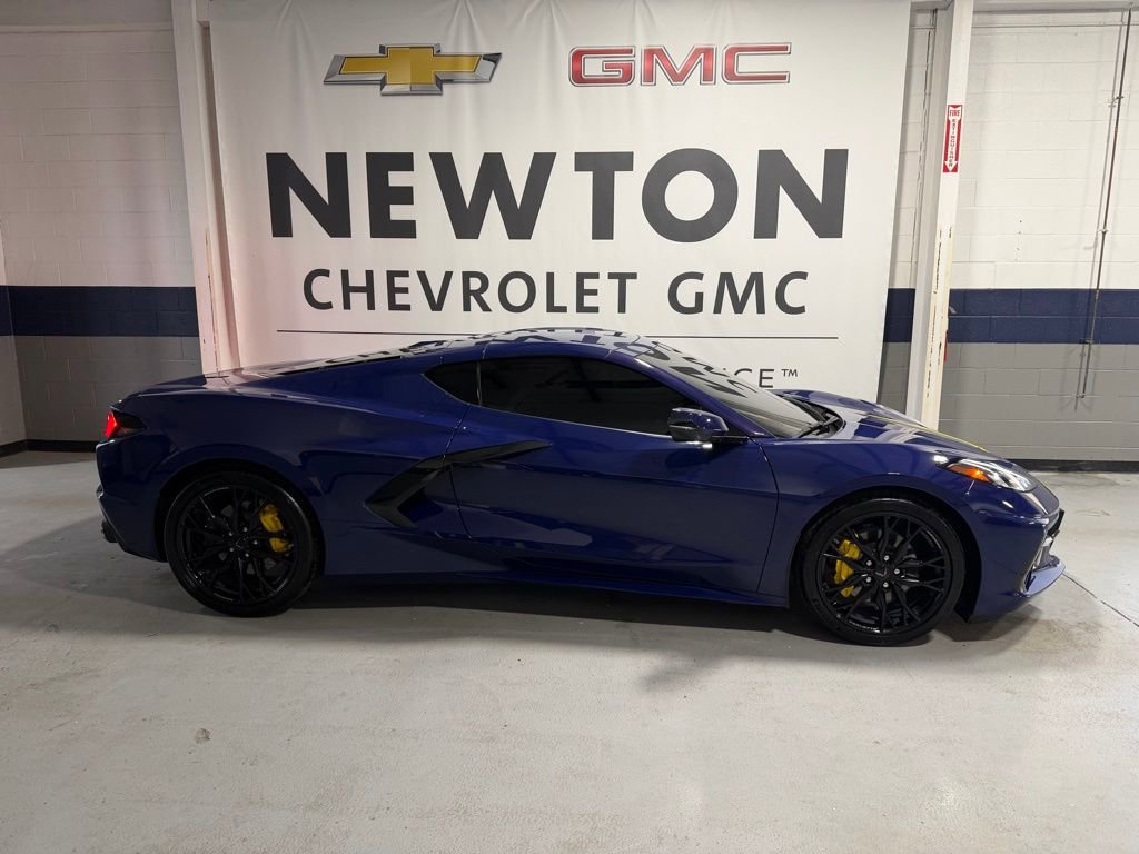 Used 2026 Chevrolet Corvette Stingray Coupe w/ 1LT image 30