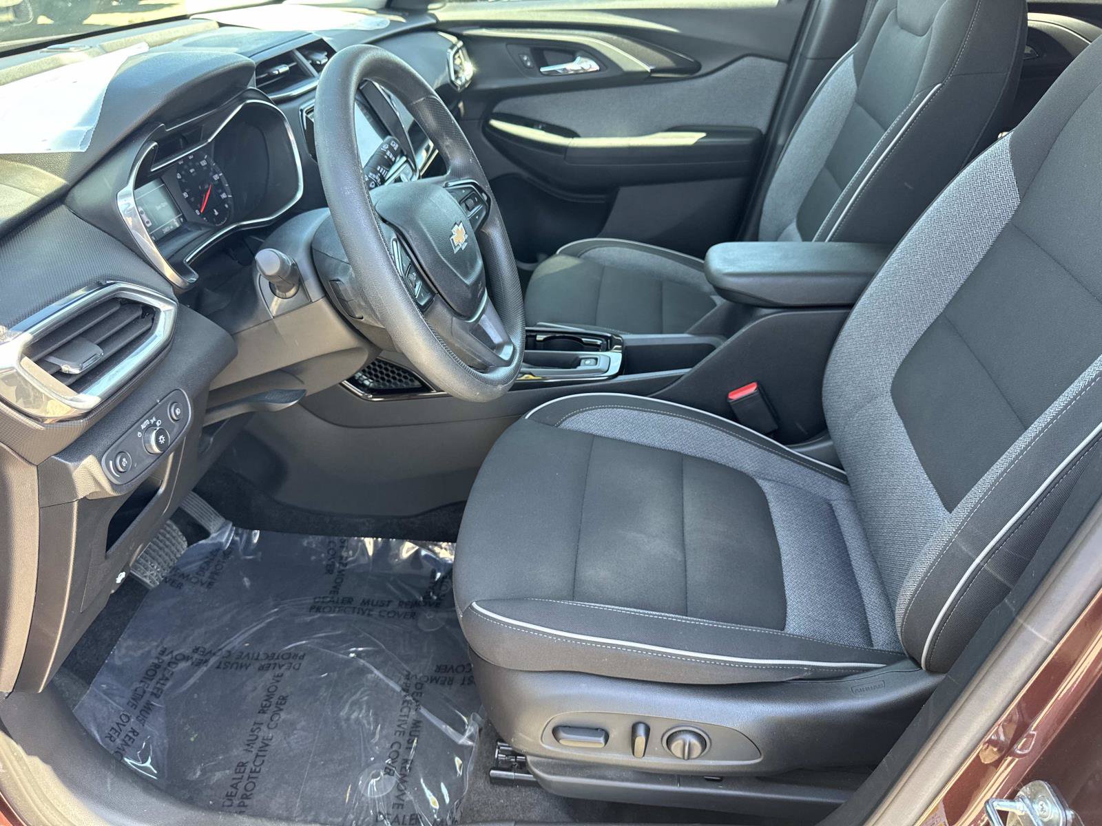 Used 2023 Chevrolet TrailBlazer LT w/ Convenience Package FWD image 22
