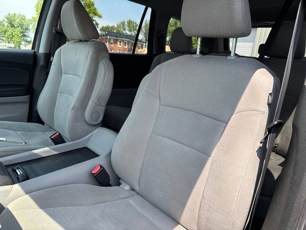 Used 2021 Honda Pilot EX image 28