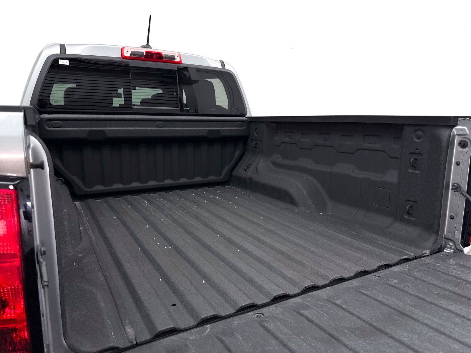 Used 2024 Chevrolet Colorado Trail Boss w/ Advanced Trailering Package AWD/4WD image 13