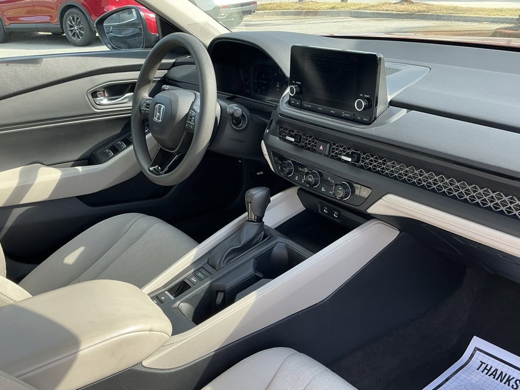 Certified 2024 Honda Accord EX image 17