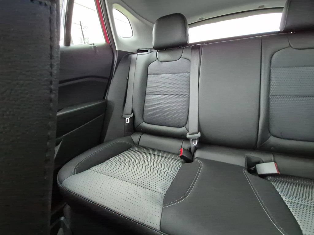 New 2026 Chevrolet Trax LT w/ Driver Confidence Package FWD image 4