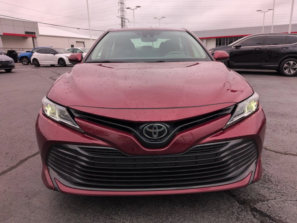 Used 2020 Toyota Camry LE FWD image 8
