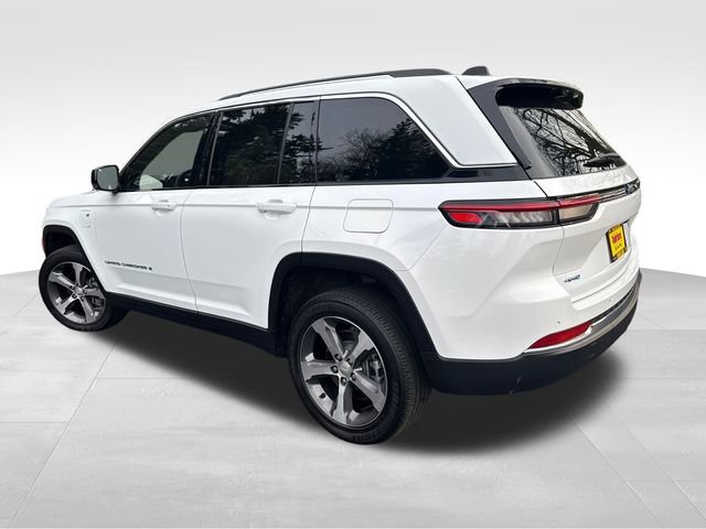 Used 2023 Jeep Grand Cherokee 4WD 4xe w/ Luxury Tech Group II image 6