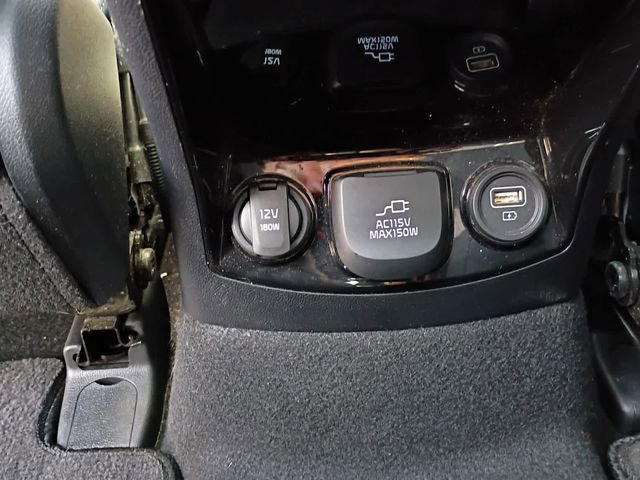 Used 2023 Kia Sorento SX Prestige w/ Panoramic Sunroof Package AWD/4WD image 29