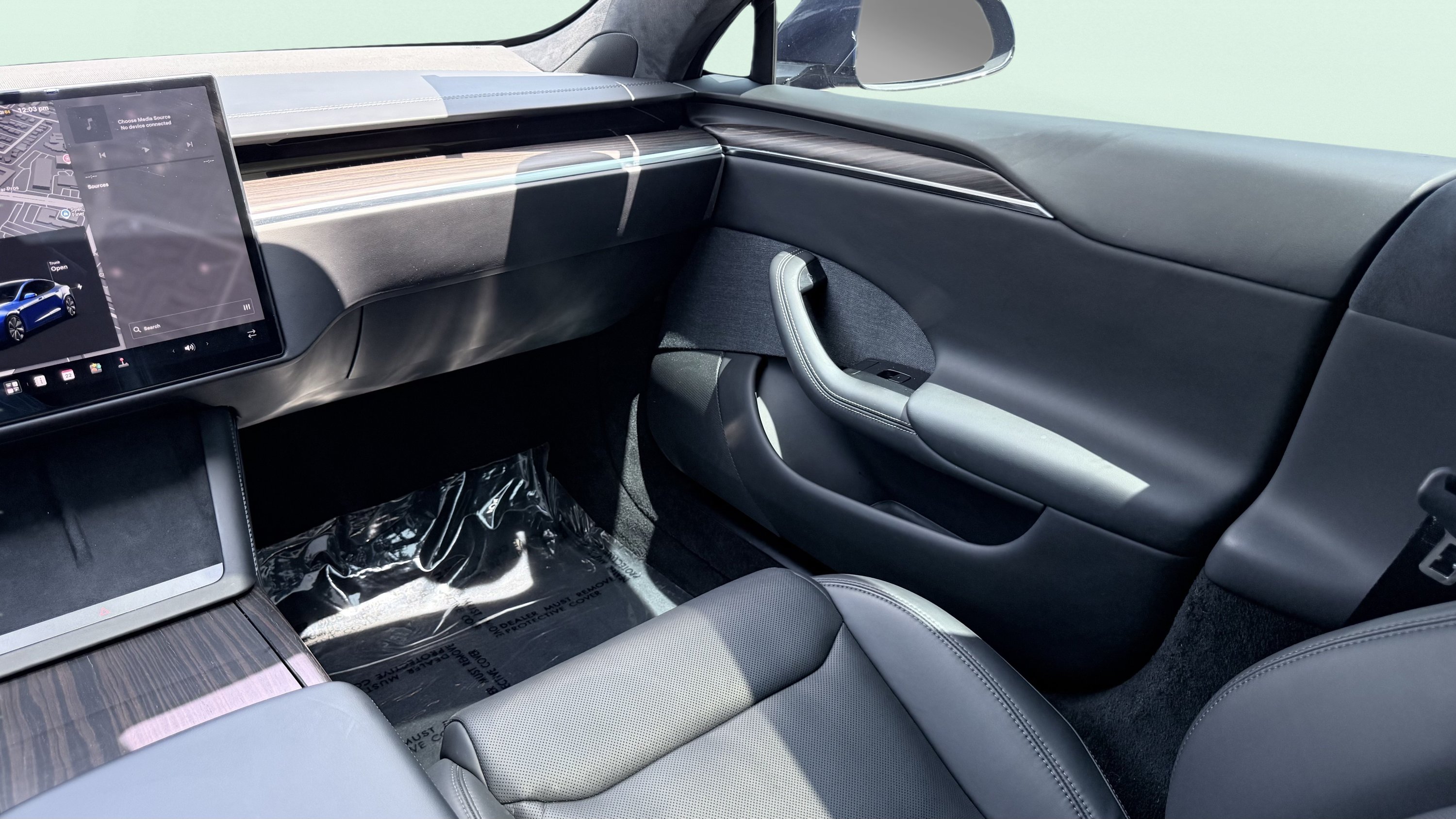 Used 2023 Tesla Model S AWD/4WD image 24