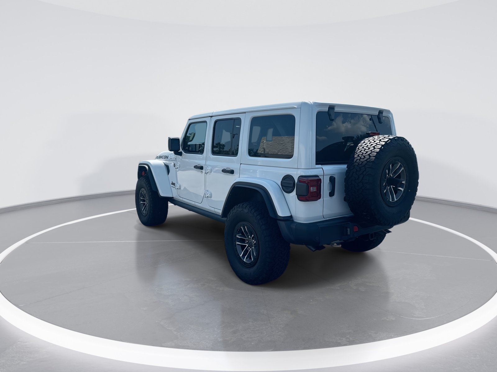 Used 2024 Jeep Wrangler Unlimited Rubicon 392 AWD/4WD image 7