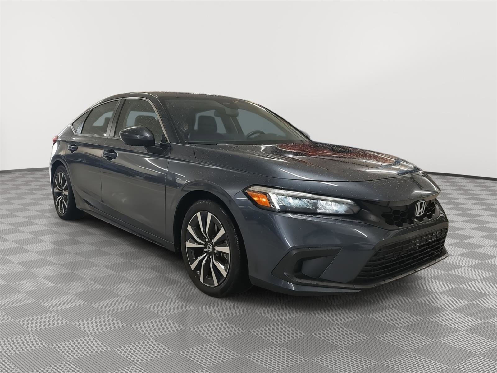 Certified 2024 Honda Civic EX-L image 4
