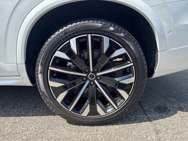 Used 2025 Volvo XC90 B6 Plus AWD/4WD image 10