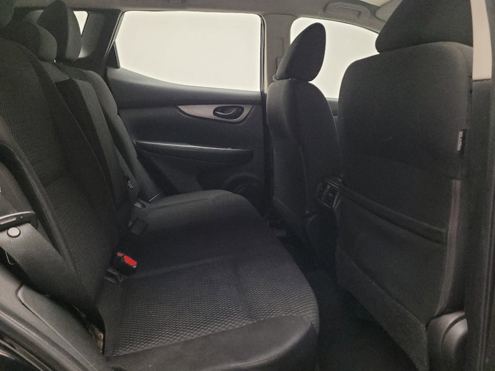 Used 2021 Nissan Rogue Sport S FWD image 19