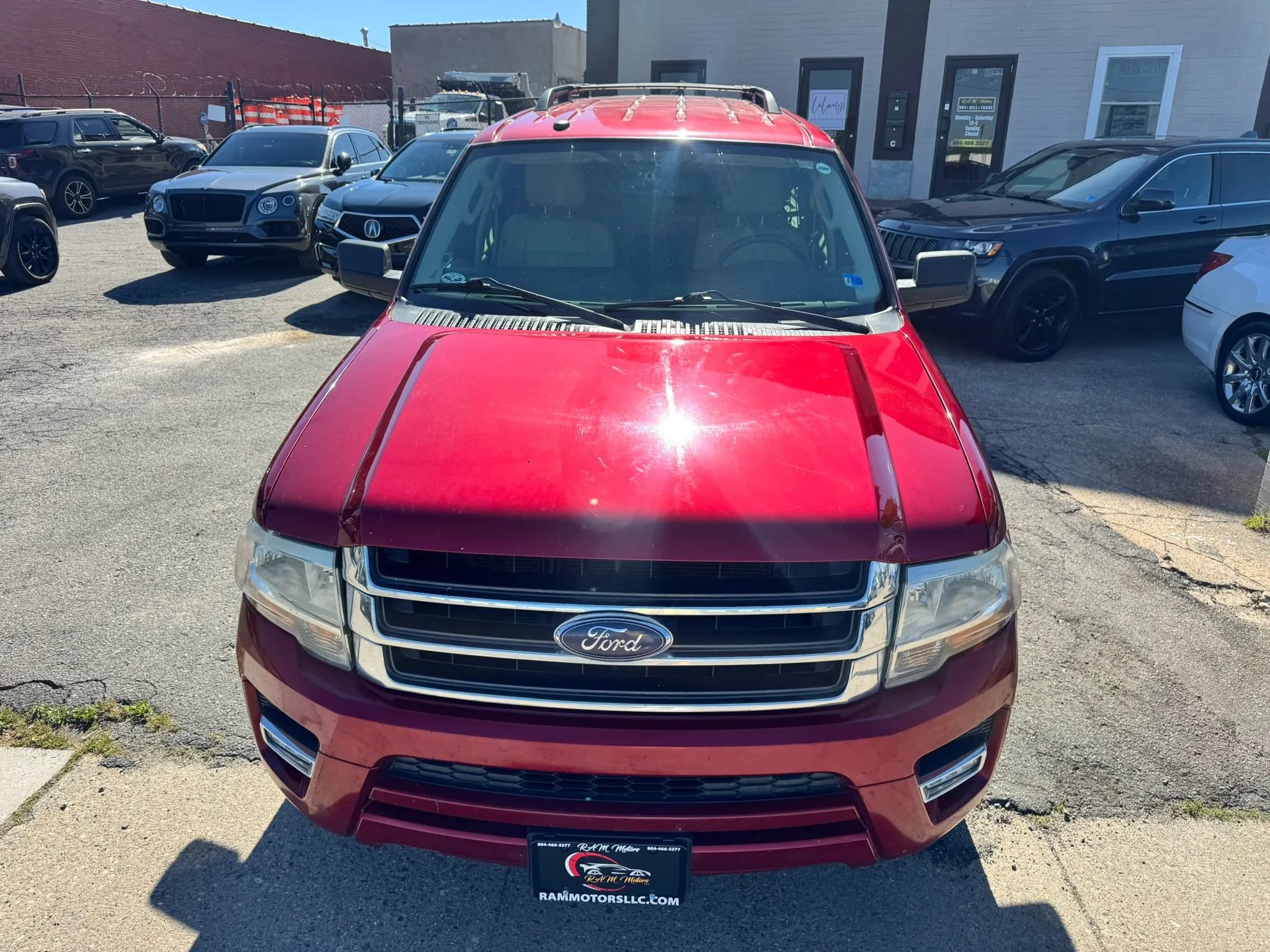 Used 2017 Ford Expedition EL XLT w/ Equipment Group 202A RWD image 8