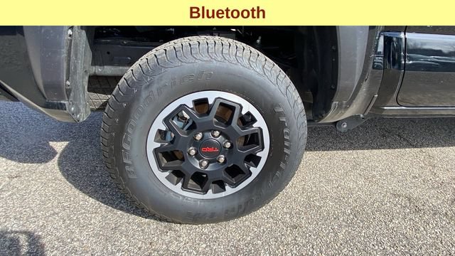 Used 2025 Toyota Tacoma TRD Off-Road AWD/4WD image 11