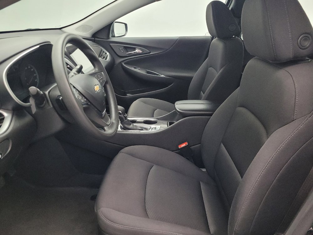 Used 2023 Chevrolet Malibu LT image 17