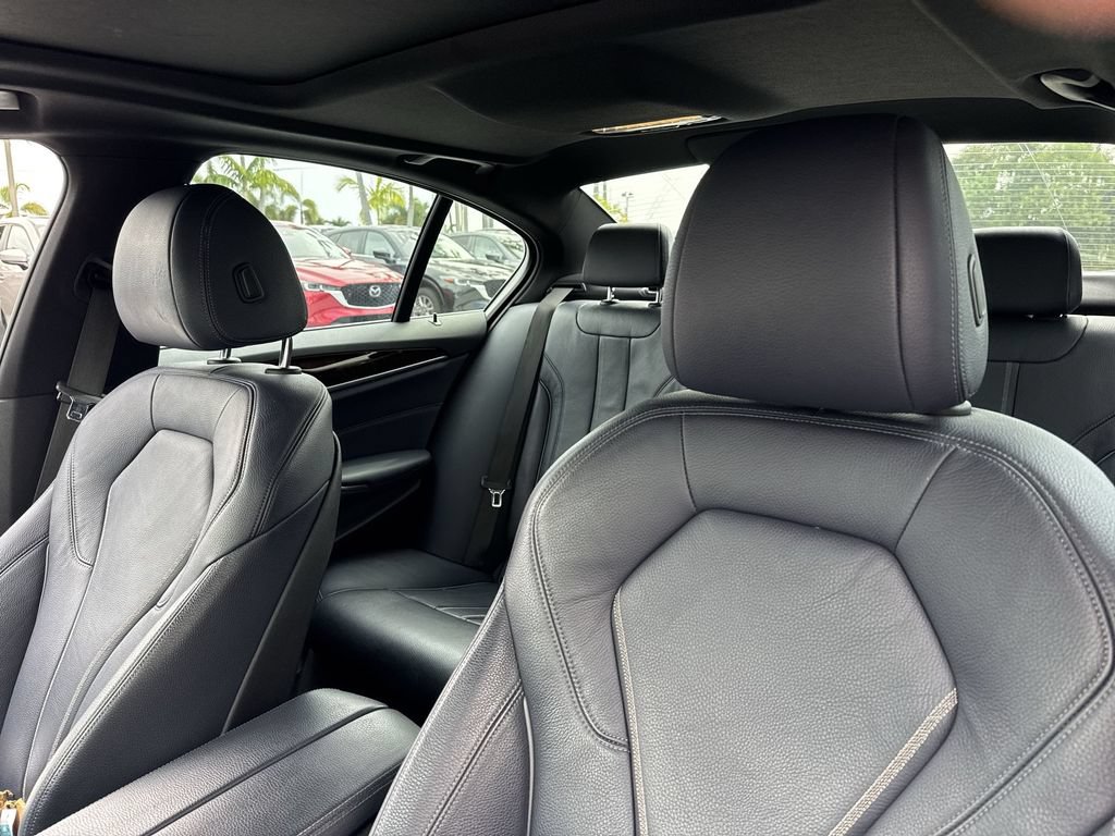 Used 2019 BMW 530i xDrive w/ Convenience Package AWD/4WD image 42