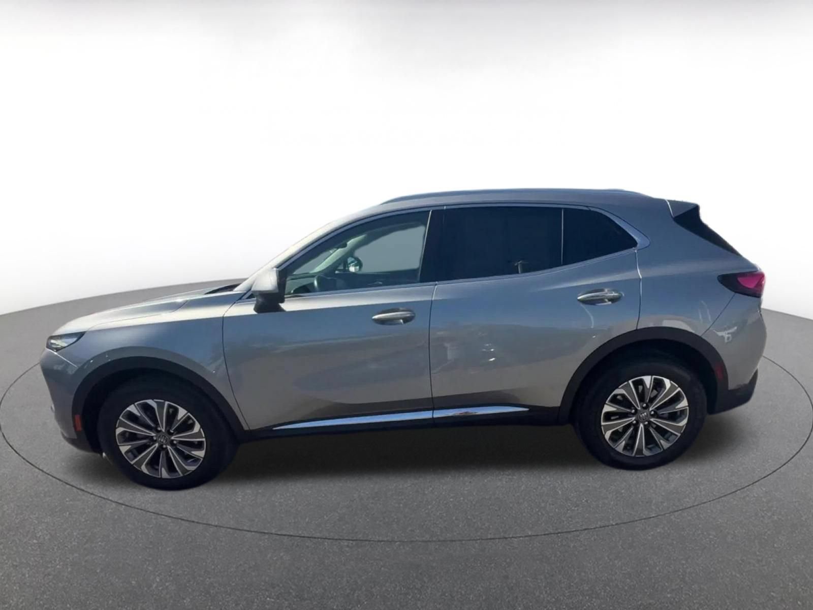Used 2024 Buick Envision Preferred AWD/4WD image 8