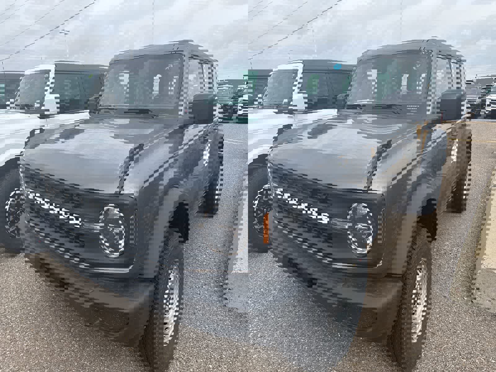 New 2026 Ford Bronco 4-Door video 1