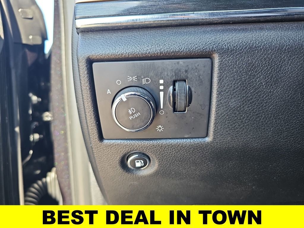 Used 2016 Jeep Grand Cherokee Limited 75th Anniversary AWD/4WD image 18