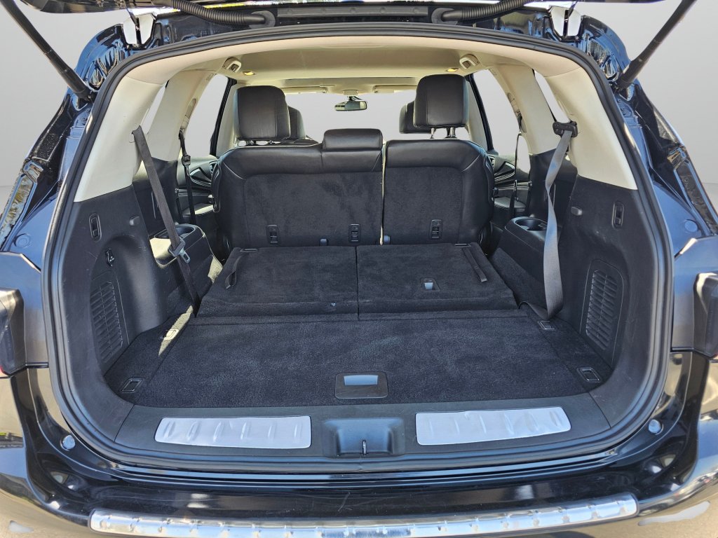 Used 2019 INFINITI QX60 Luxe w/ Essential Package AWD/4WD image 18
