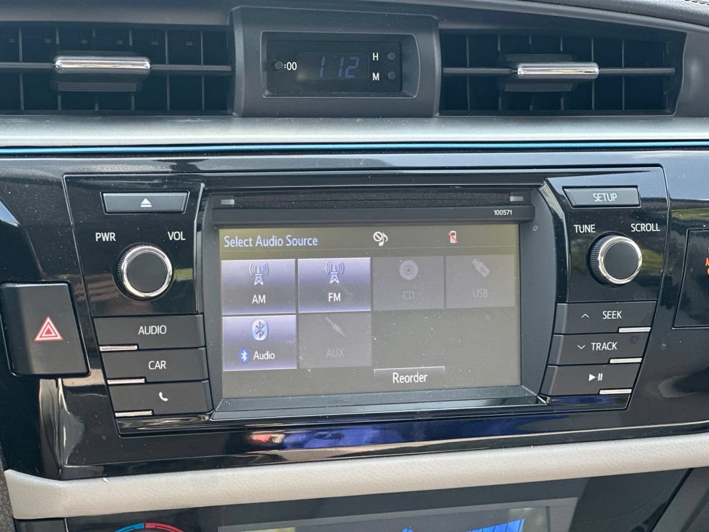Used 2016 Toyota Corolla LE FWD image 23