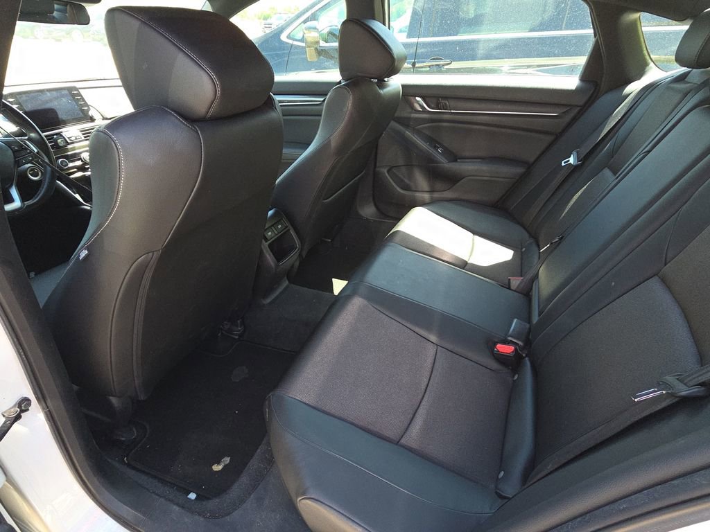 Used 2022 Honda Accord Sport image 13