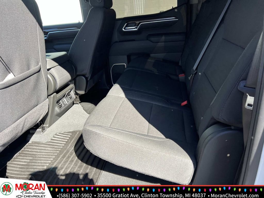 Certified 2025 Chevrolet Silverado 1500 LT image 11