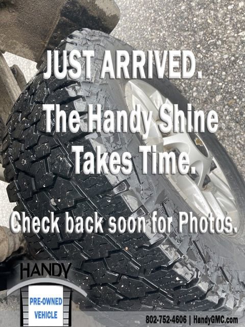 Used 2021 Chevrolet Silverado 2500 LT w/ Convenience Package image 5