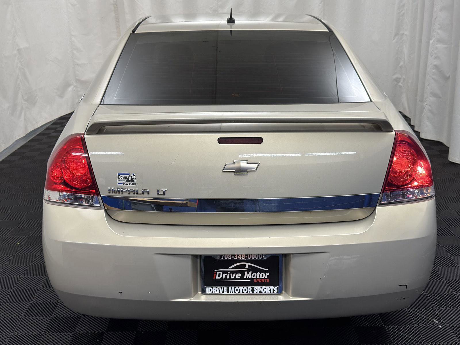 Used 2008 Chevrolet Impala LT w/ Luxury Edition Package image 10