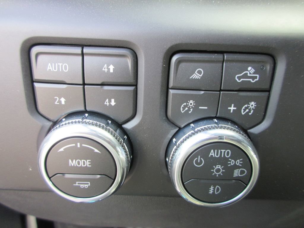 New 2026 GMC Sierra 1500 AT4X image 18