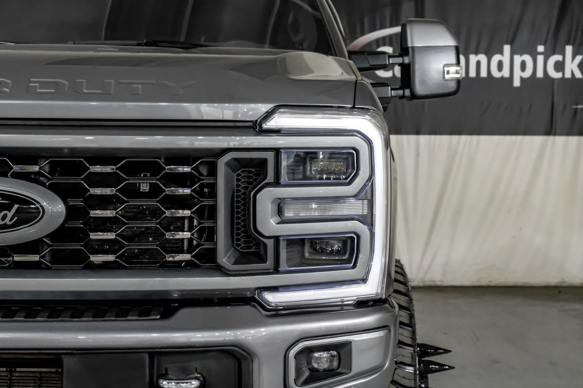 Used 2024 Ford F350 Platinum image 42