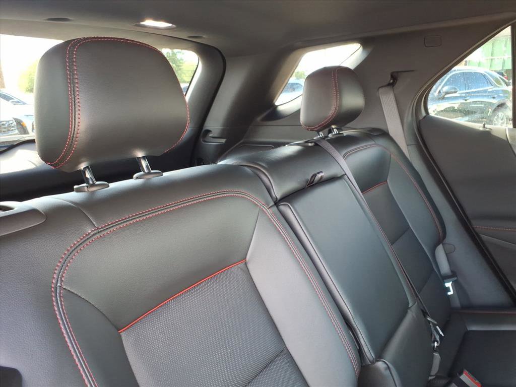 Used 2022 Chevrolet Equinox RS w/ RS Leather Package image 14