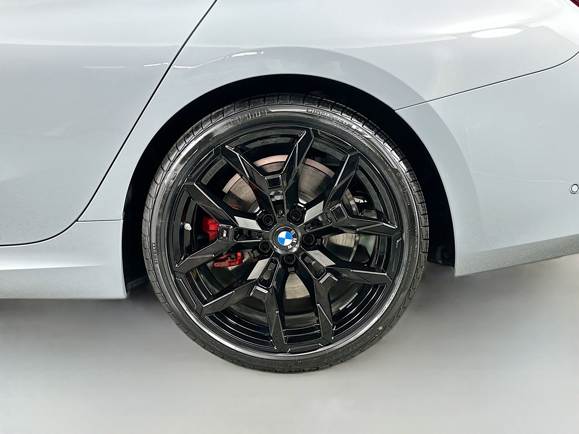 New 2026 BMW 330i Sedan w/ M Sport Package image 31