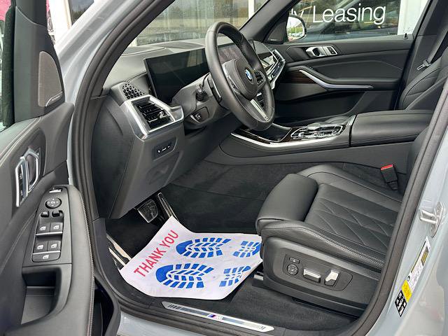 Certified 2024 BMW X5 xDrive40i w/ M Sport Package image 12