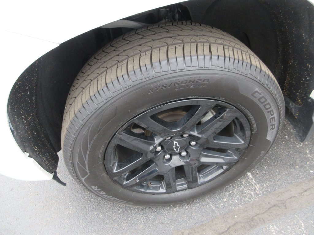 Certified 2022 Chevrolet Silverado 1500 Custom w/ LPO, Dark Essentials Package RWD image 13