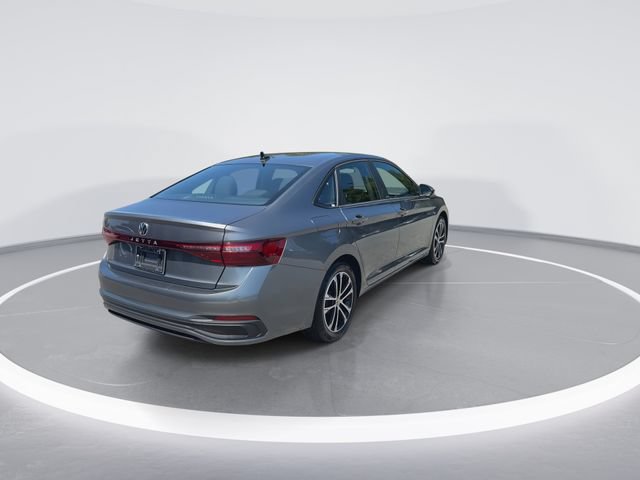 Used 2025 Volkswagen Jetta Sport FWD image 8
