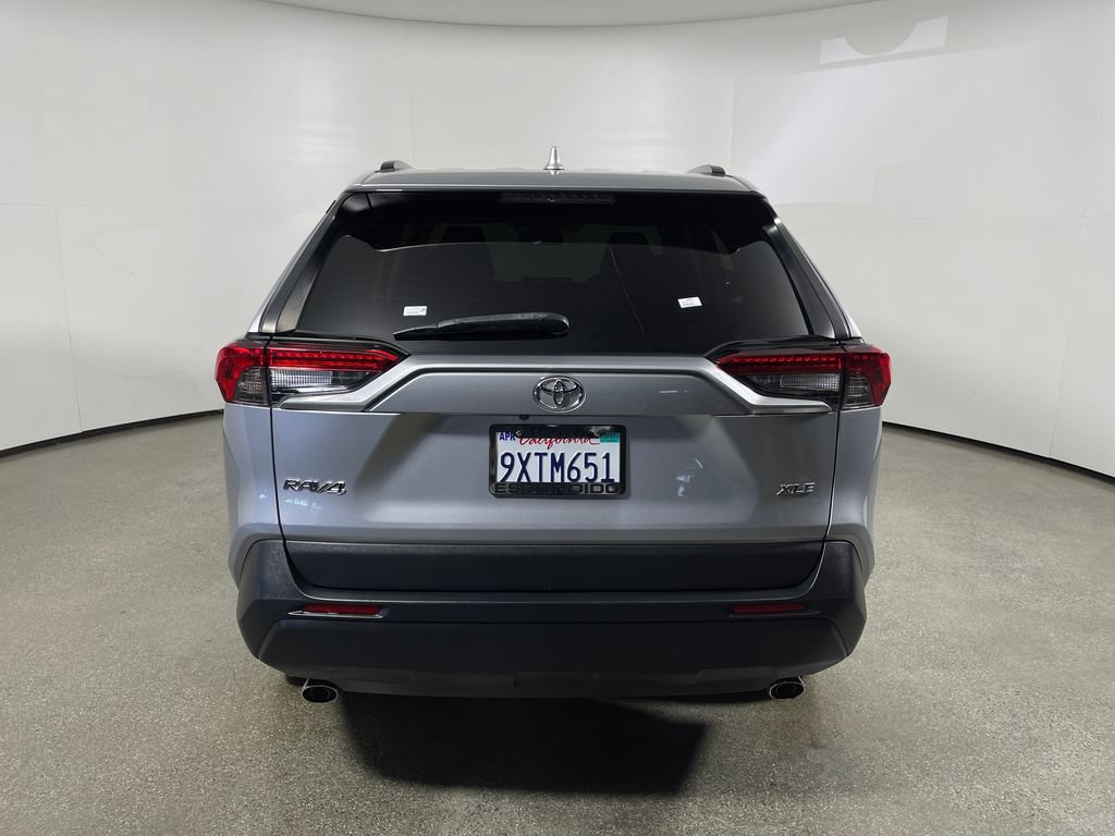 Certified 2023 Toyota RAV4 XLE FWD image 4