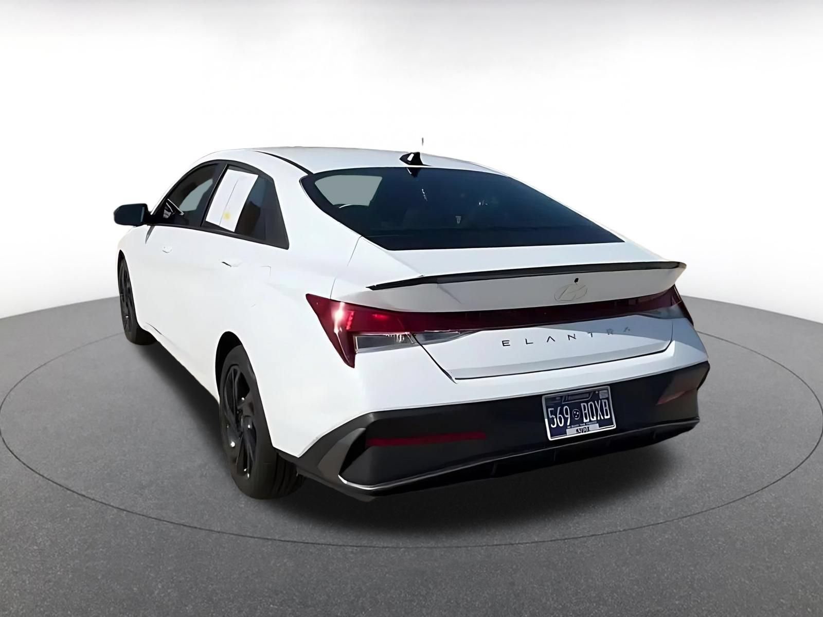 Used 2026 Hyundai Elantra Sport FWD image 11
