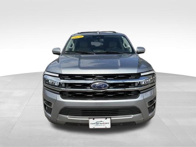 Used 2024 Ford Expedition Limited image 7