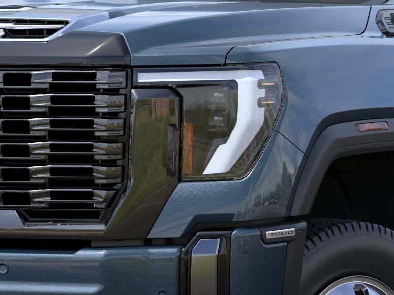 New 2026 GMC Sierra 3500 Denali Ultimate w/ LPO, Black Badging Package AWD/4WD image 10