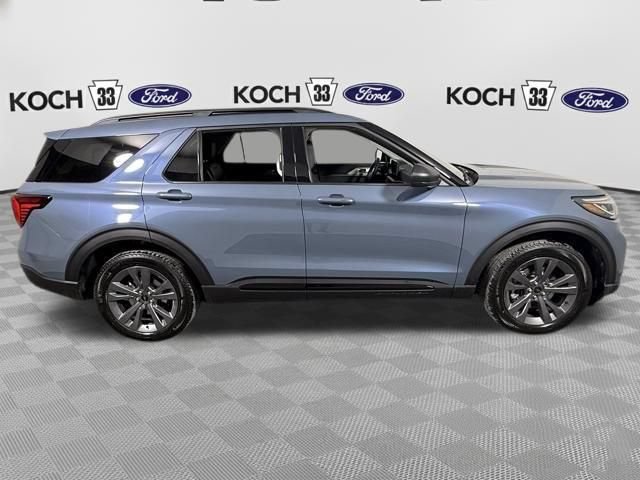 New 2026 Ford Explorer Active AWD/4WD image 7