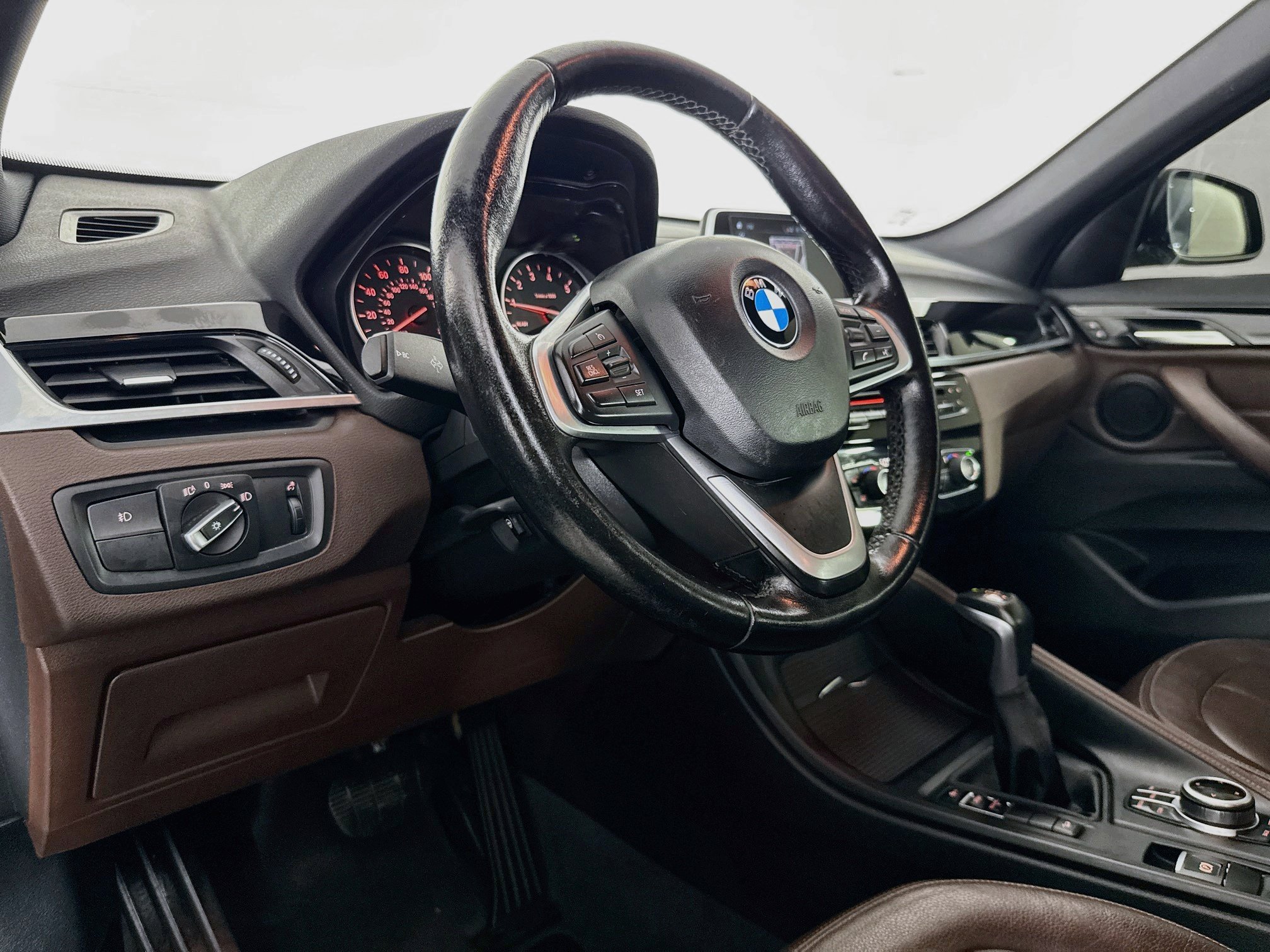 Used 2018 BMW X1 xDrive28i AWD/4WD image 21