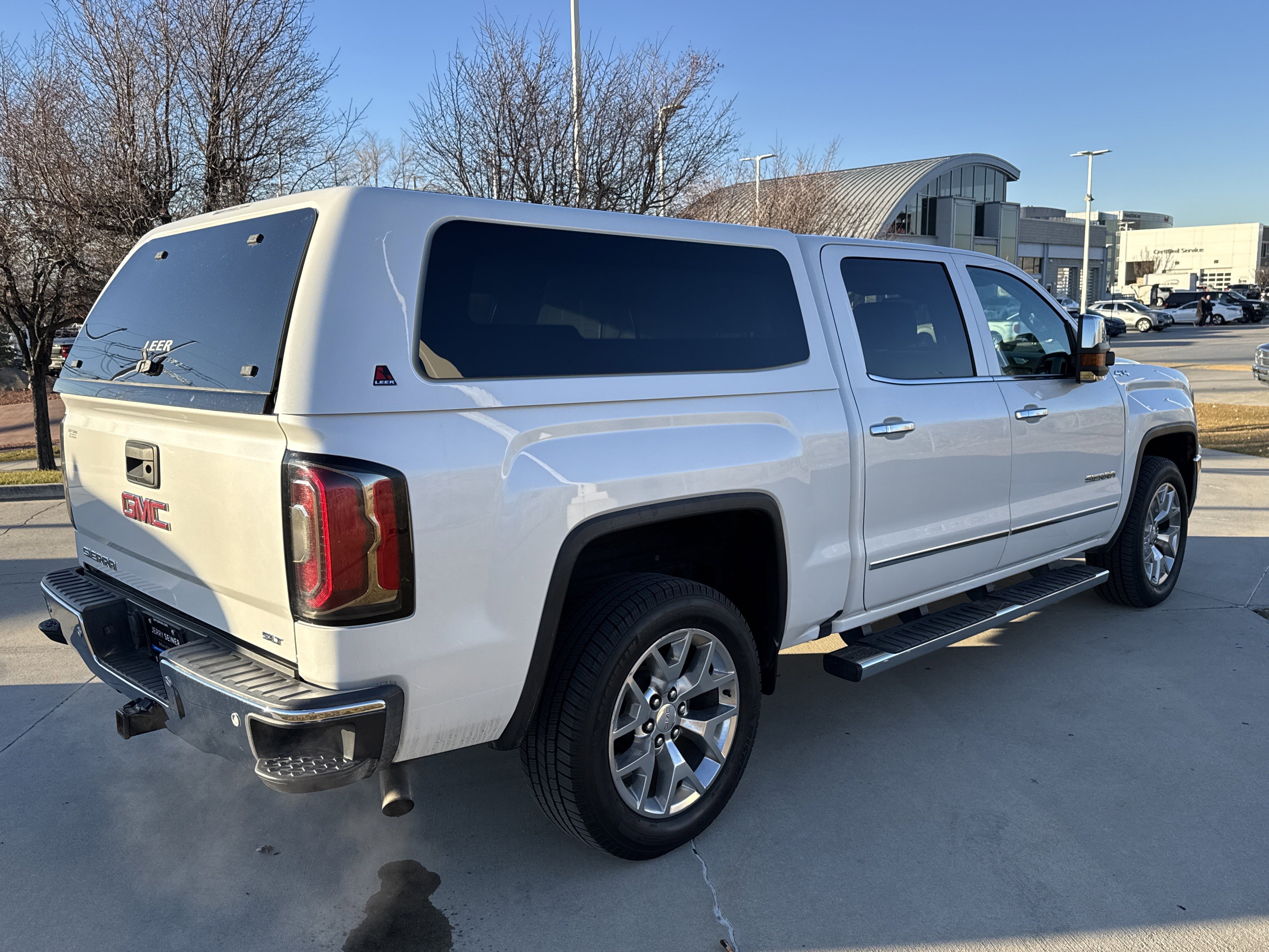 Used 2018 GMC Sierra 1500 SLT image 4
