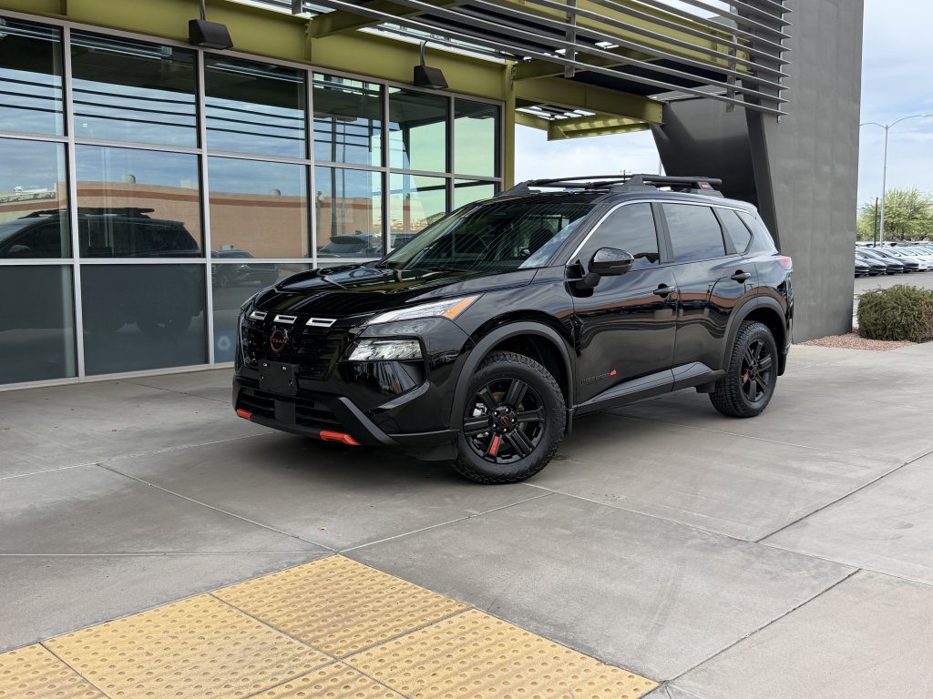Used 2025 Nissan Rogue SV w/ Rock Creek Premium Package AWD/4WD image 1