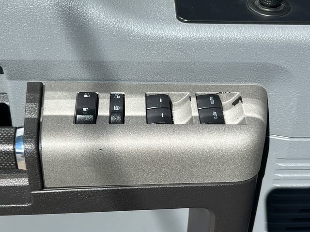 Used 2016 Ford F250 XLT w/ FX4 Off-Road Package AWD/4WD image 18