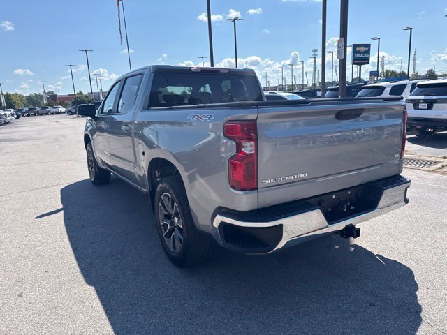 Used 2023 Chevrolet Silverado 1500 LT AWD/4WD image 7