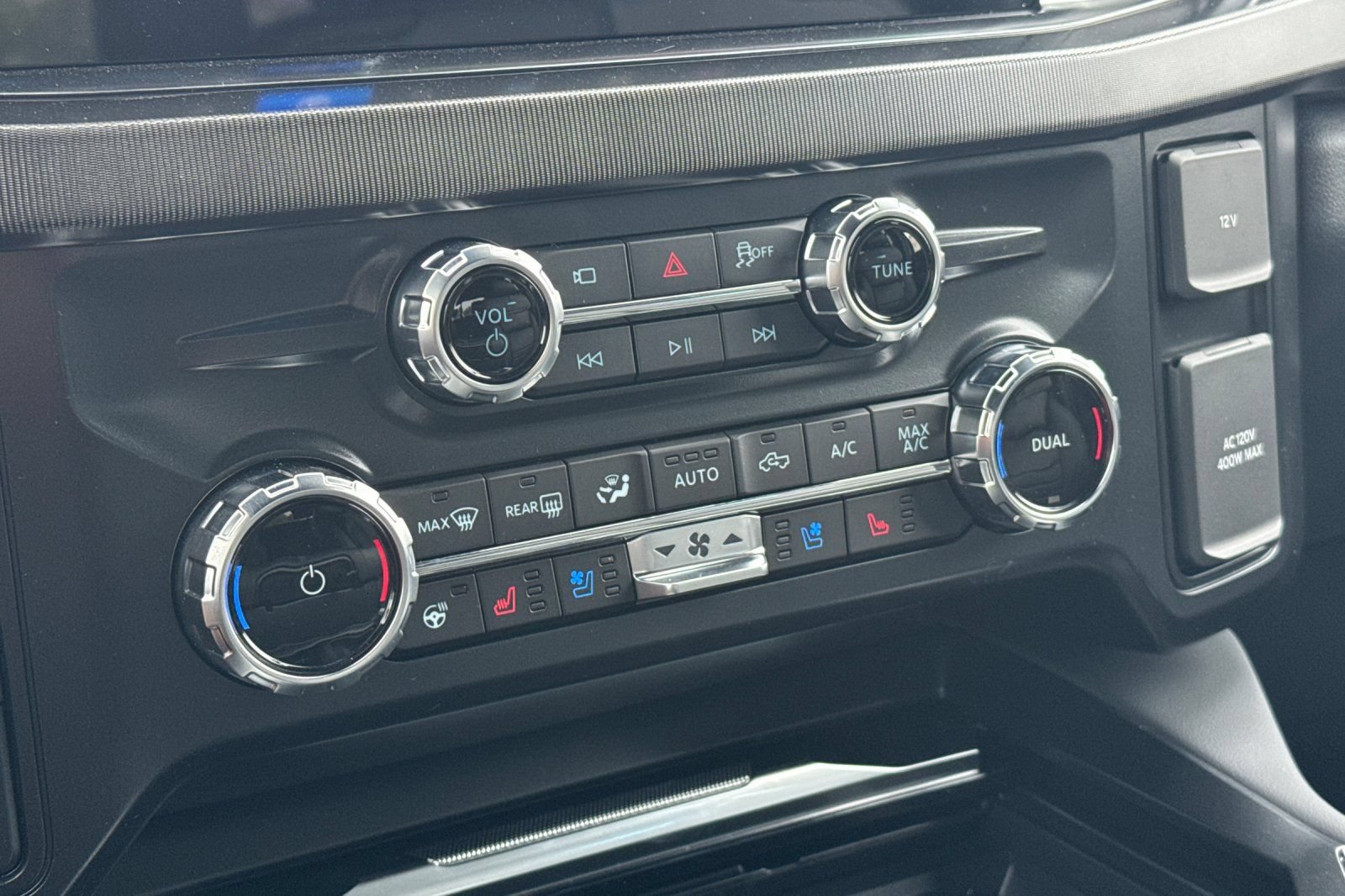 New 2026 Ford F350 Platinum AWD/4WD image 21