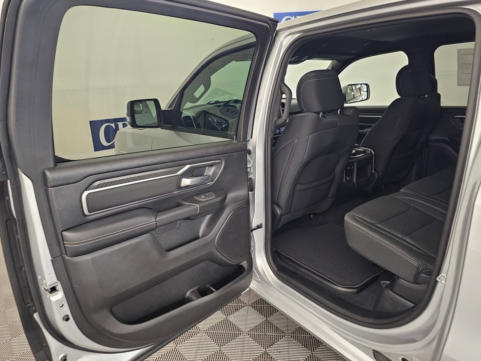 New 2026 RAM 1500 Big Horn AWD/4WD image 19