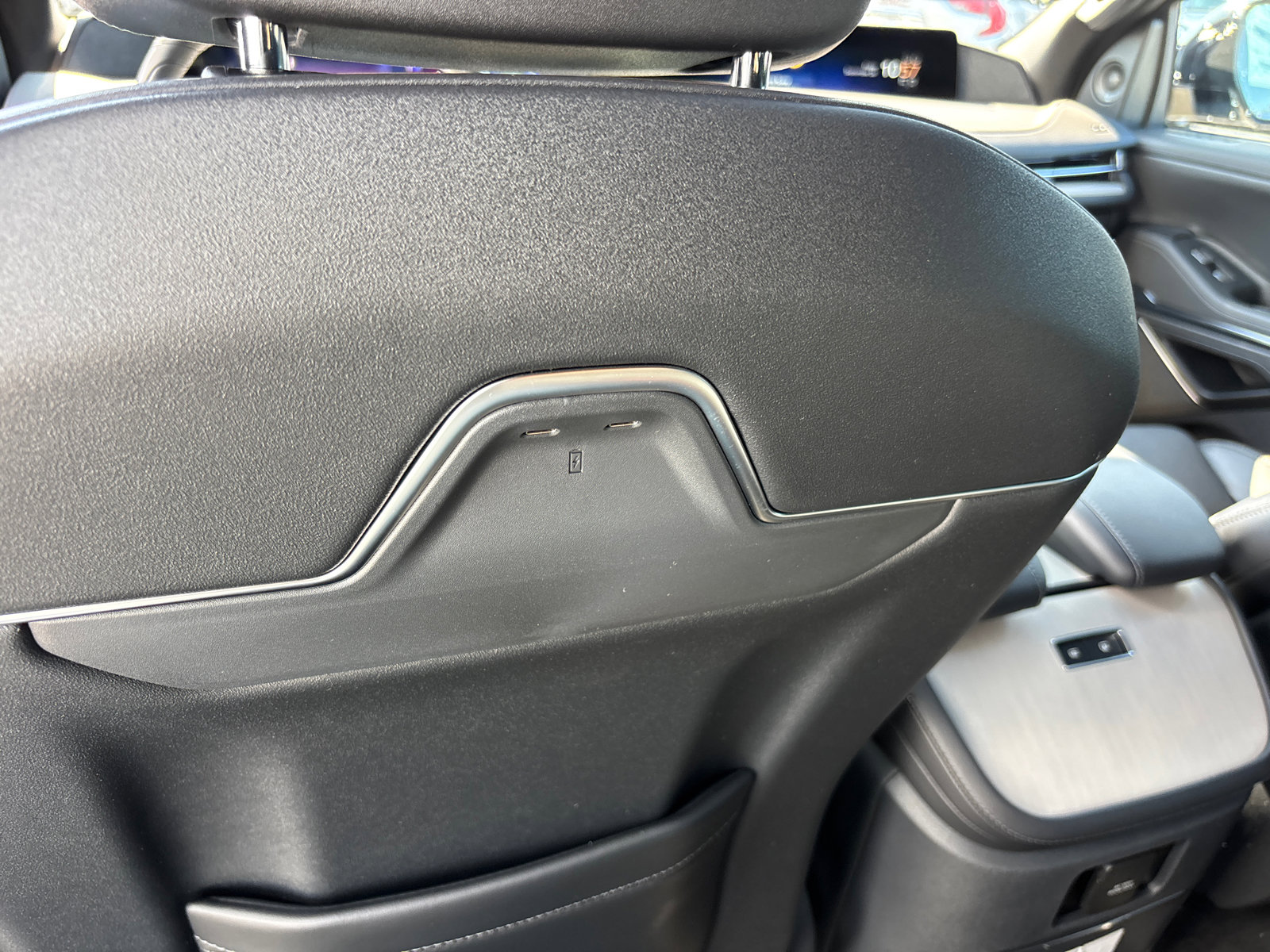 New 2025 Lincoln Navigator Reserve w/ Jet Appearance Package image 35