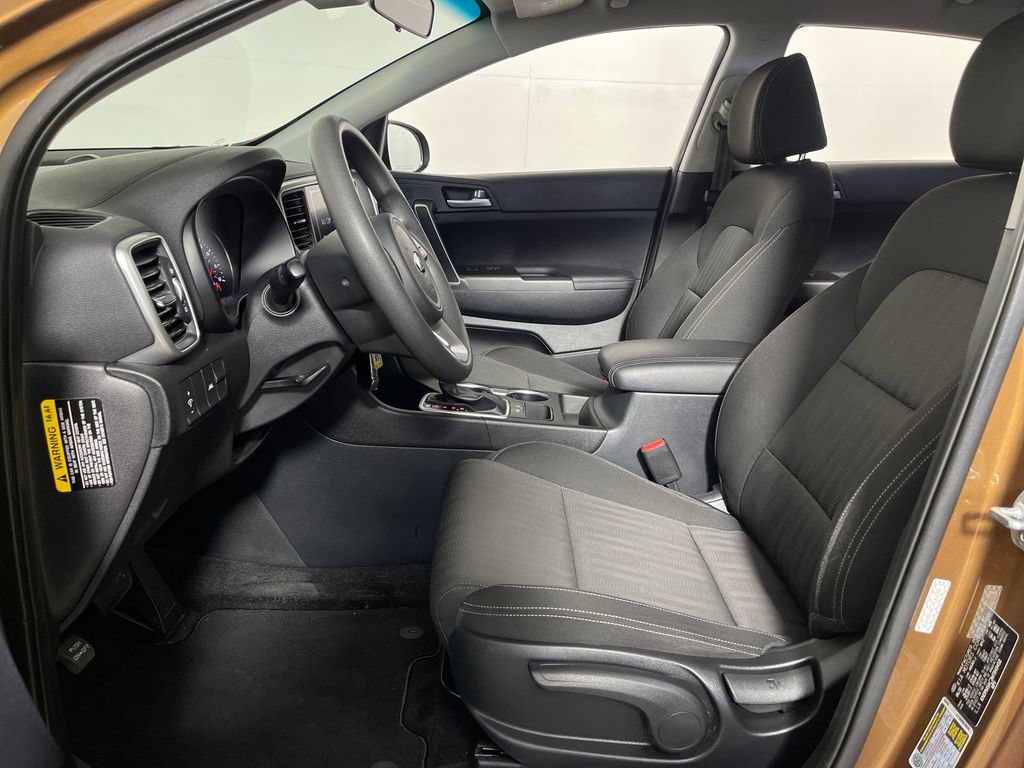 Used 2021 Kia Sportage LX FWD image 12