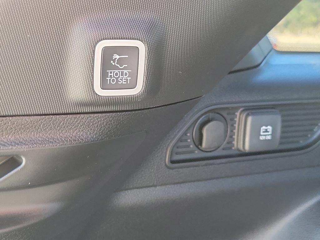 New 2026 Jeep Grand Cherokee Altitude AWD/4WD image 39